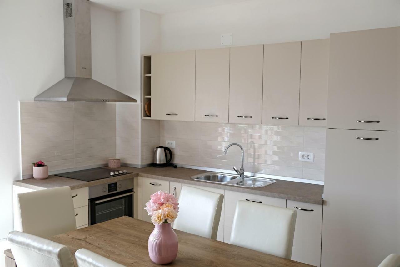 Apartment Sole Umag Exteriér fotografie